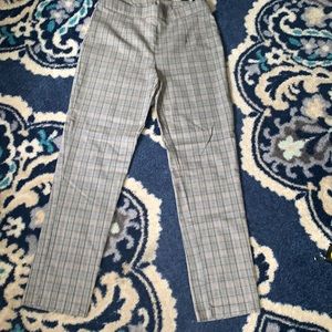 Like new pull on plaid pants